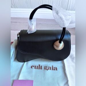 NEW CULT GAIA KAZIA CROSSBODY BAG
$498 Black Leather